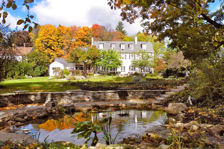 10 Fitch Luxurious Romantic Inn