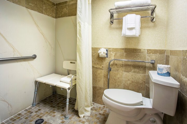 Room 16 of 23