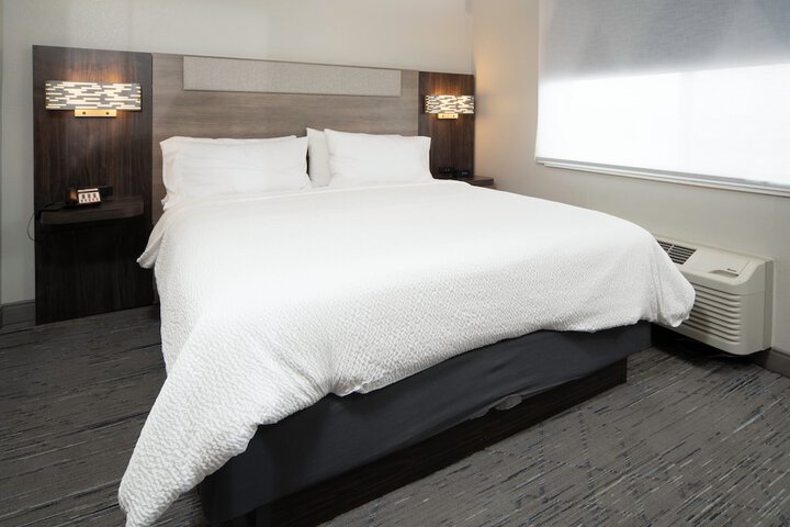 Holiday Inn Express Hotel & Suites Canyon by IHG