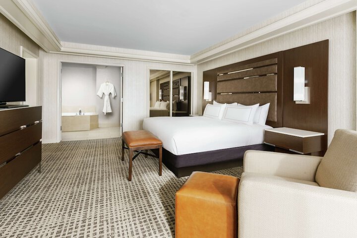 Room 40 of 96