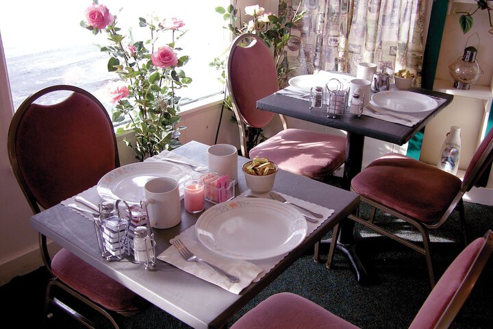 Alouette Beach Resort