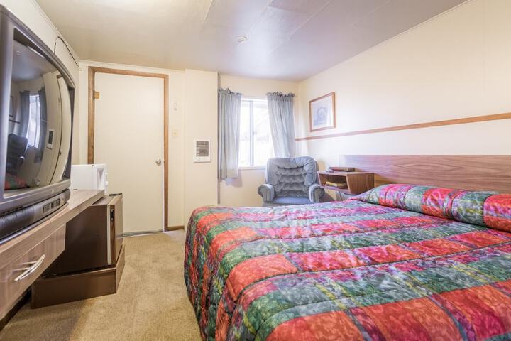 Room 22 of 34