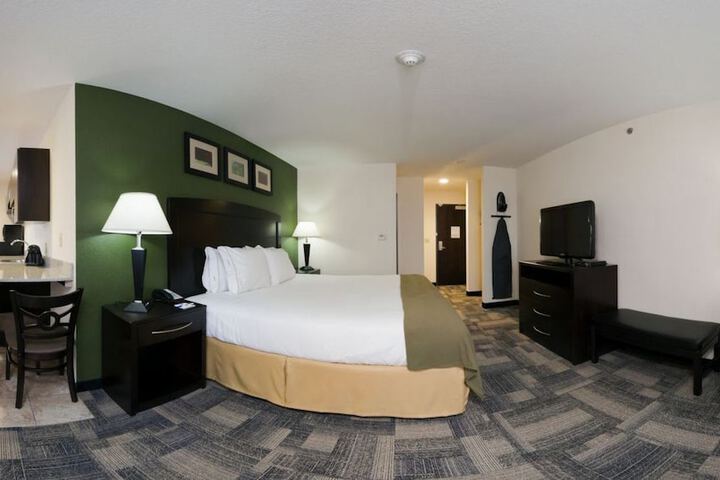 Room 15 of 49