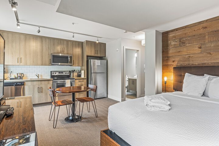 Basecamp Lodge Canmore