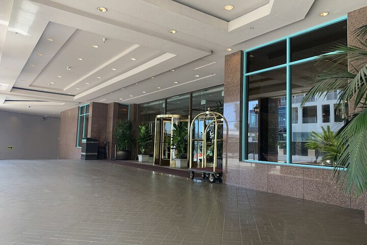 Hotel 5 of 33