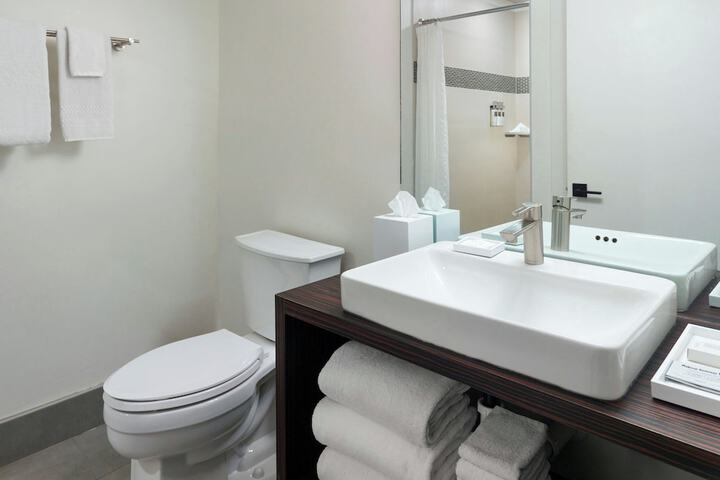 The Tremont House Galveston, a Tribute Portfolio Hotel