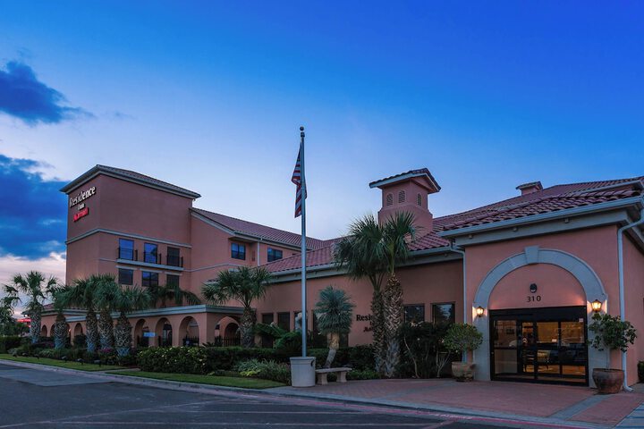 Hotel 2 of 21