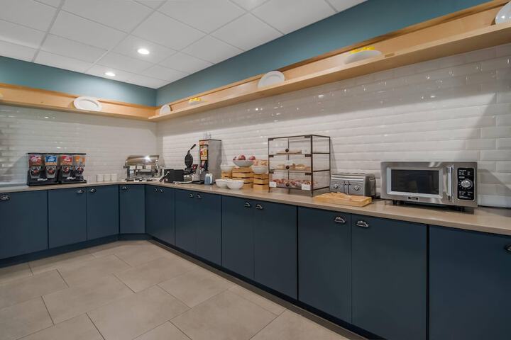 Country Inn & Suites by Radisson Goldsboro, NC