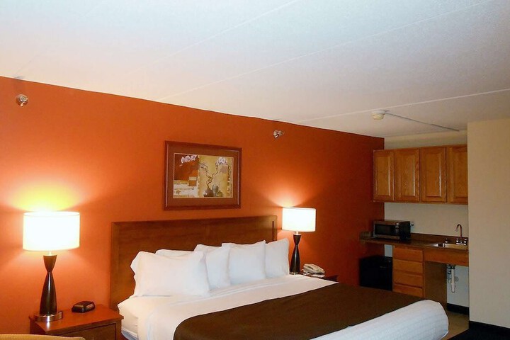 Room 12 of 29