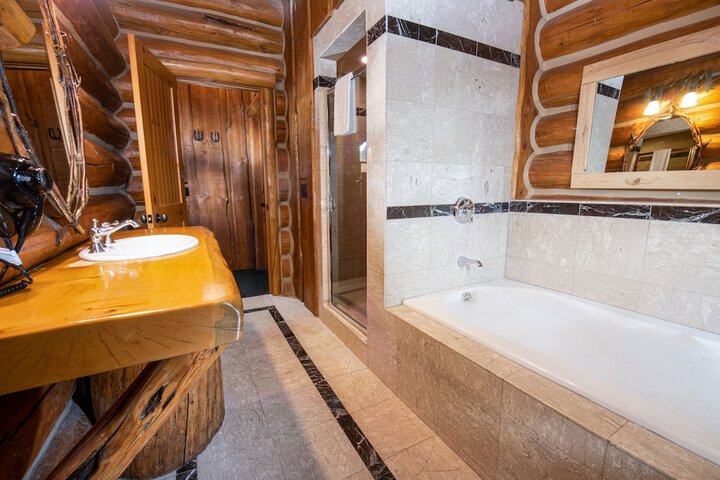 Hatchet Resort