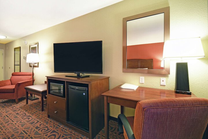 Hampton Inn & Suites Milwaukee / Franklin