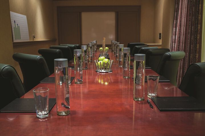 Business Center 43 of 43