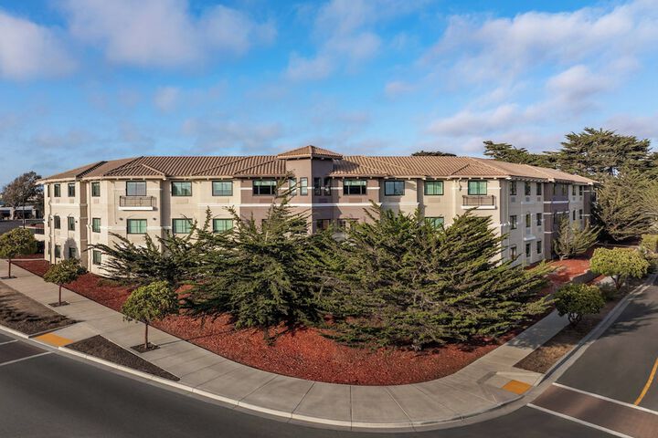 Holiday Inn Express Hotel & Suites Marina - State Beach Area by IHG