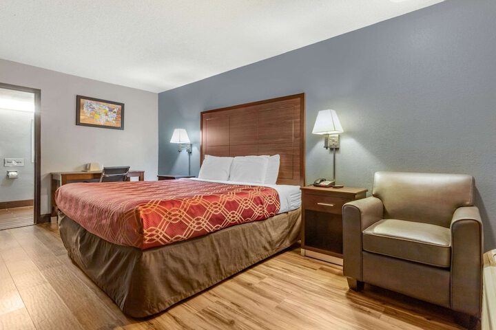 Room 14 of 21