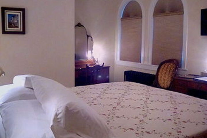 Connellsville Bed and Breakfast