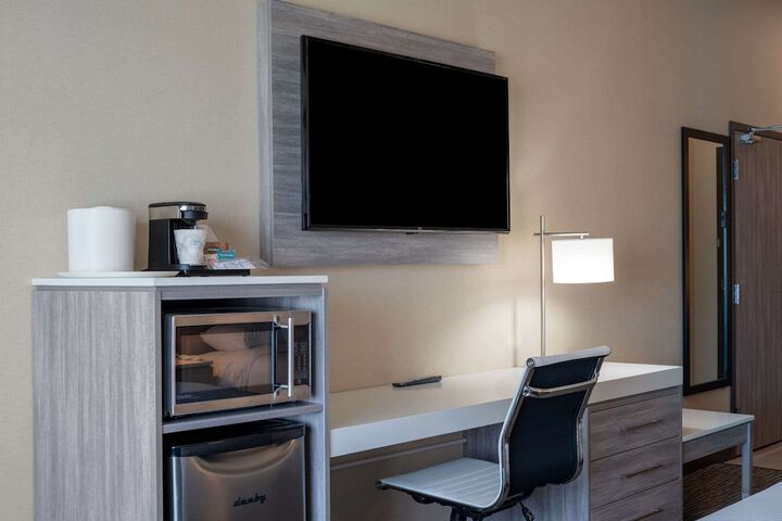 Room 54 of 109