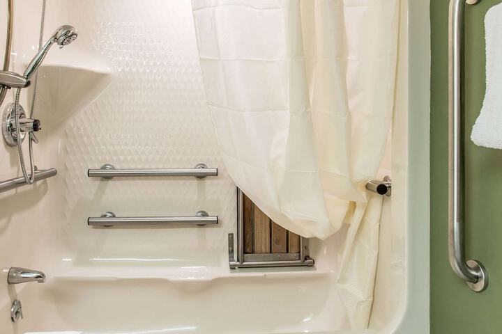 Sleep Inn & Suites of Lancaster County