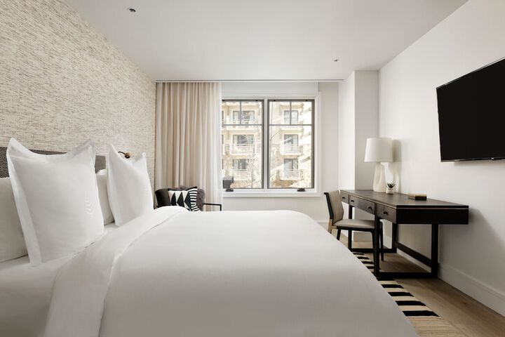Four Seasons Resort and Residences Vail