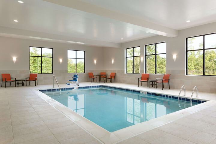 Pool 4 of 23