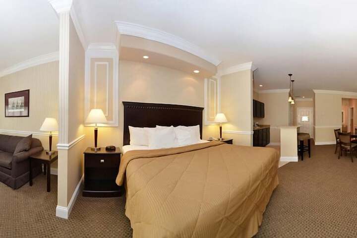 Room 41 of 65