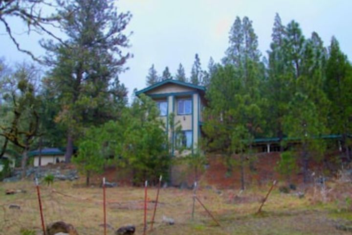 Creekside Condo at the Kelly Lodge Holiday home 2 BestStayz.1