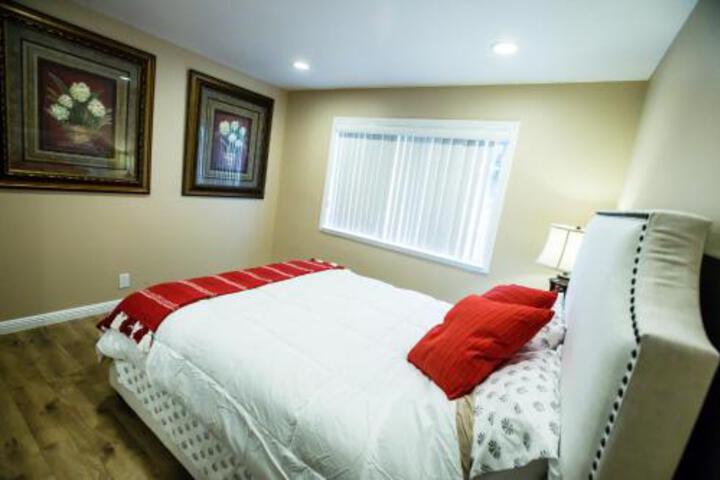 Apple Villa DB
