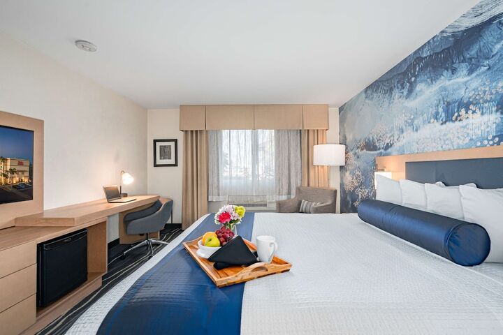 Room 9 of 60