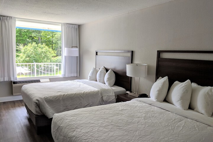 Lakefront Terrace Resort