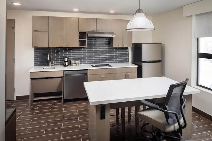 Hyatt House Royal Oak / Birmingham