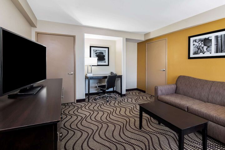 Room 29 of 36
