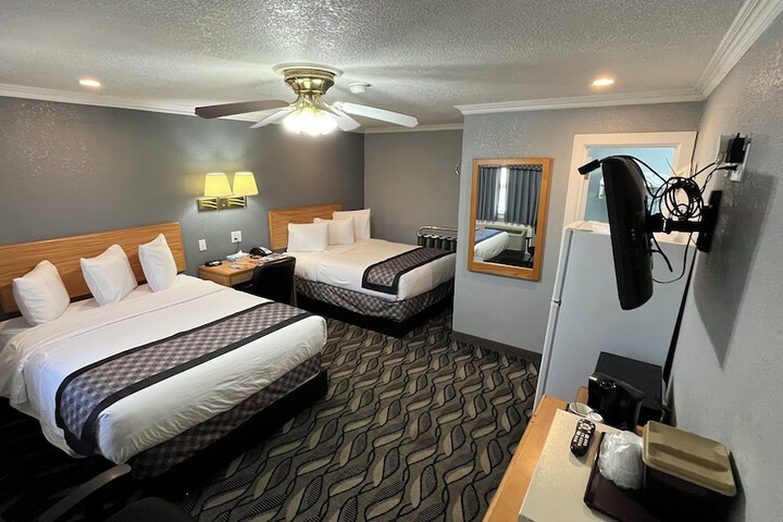 Room 31 of 45