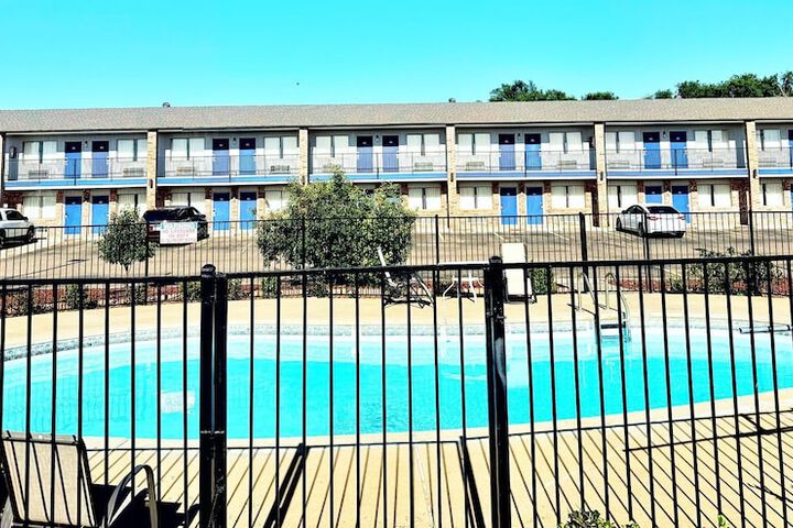 Shiloh Inn