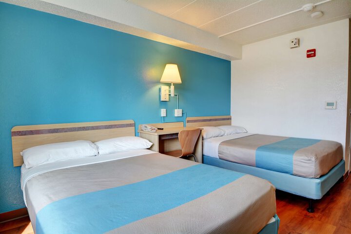 Room 15 of 29