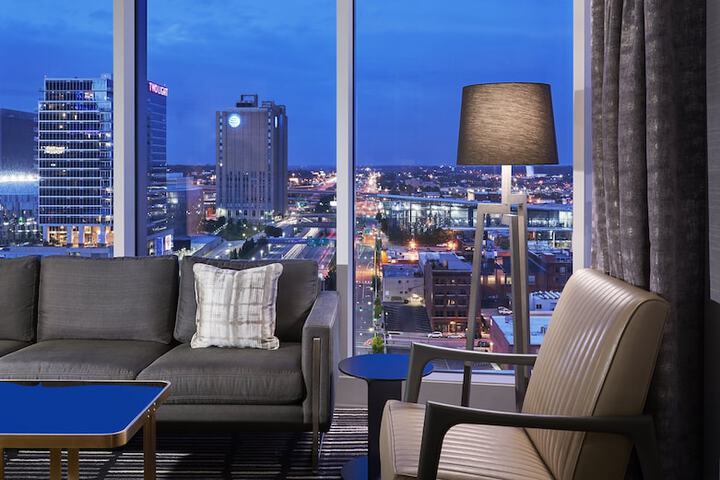 Loews Kansas City Hotel
