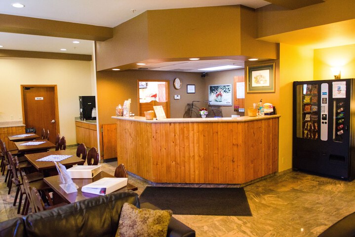 Fairbridge Inn & Suites