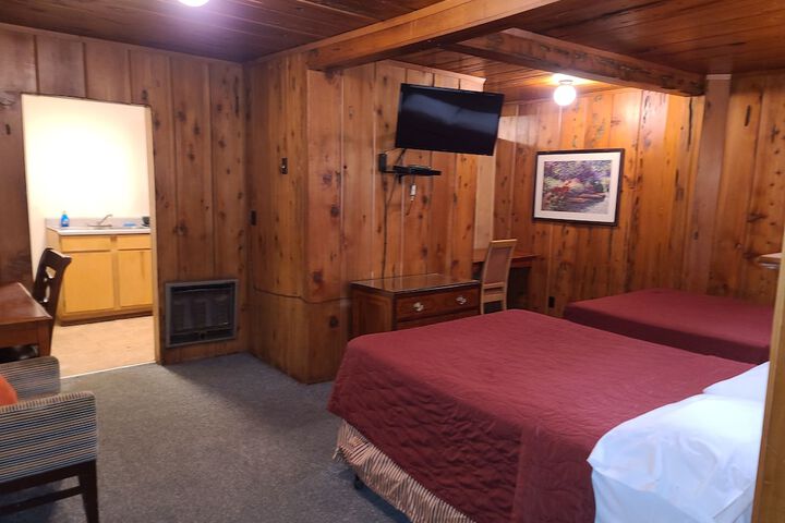 Room 17 of 23