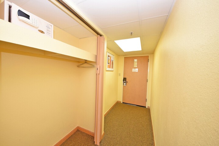 Room 110 of 138