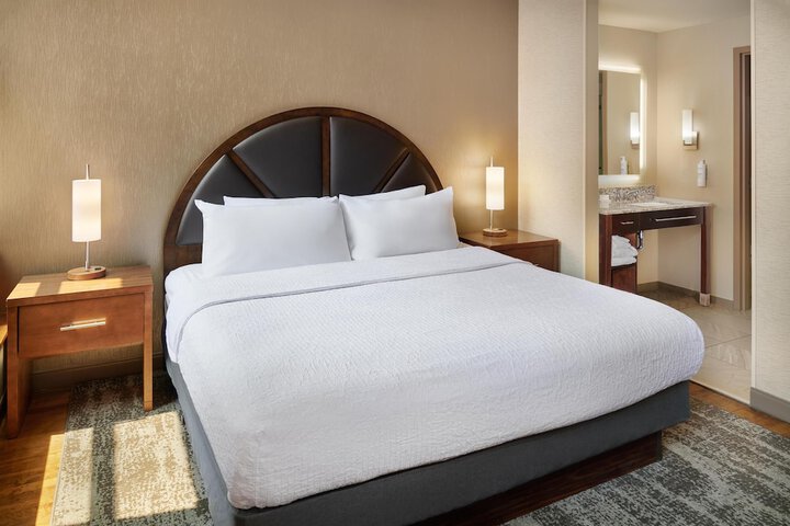 Homewood Suites by Hilton Grand Rapids Downtown