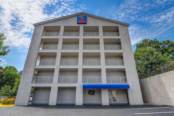 Studio 6 Extended Stay - Atlanta GA - Chamblee