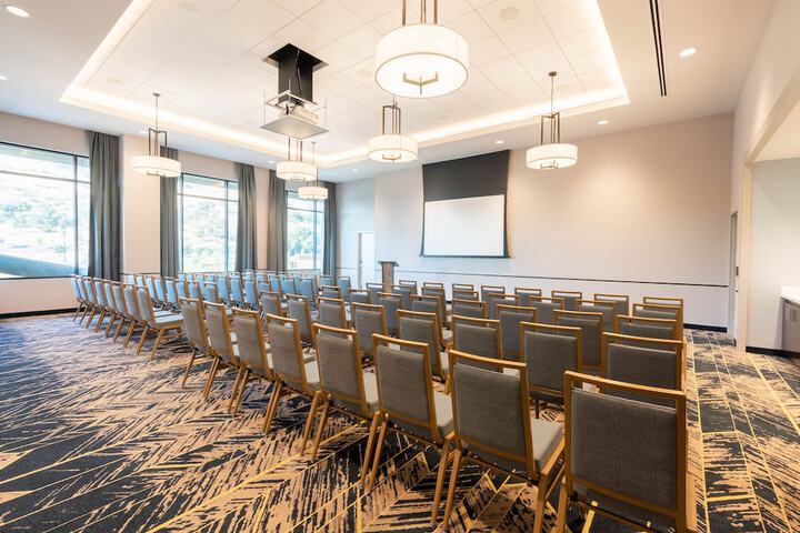Courtyard by Marriott Thousand Oaks Agoura Hills