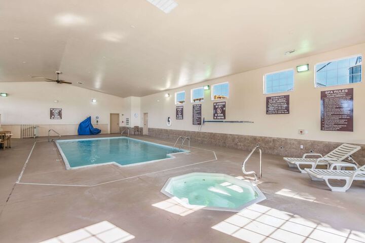 Pool 7 of 37