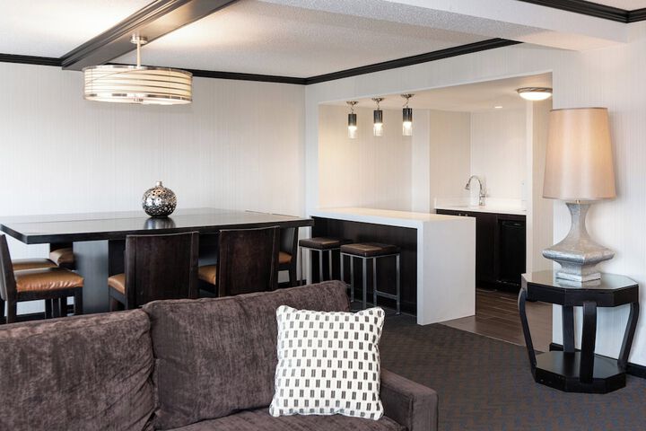 Room 32 of 110