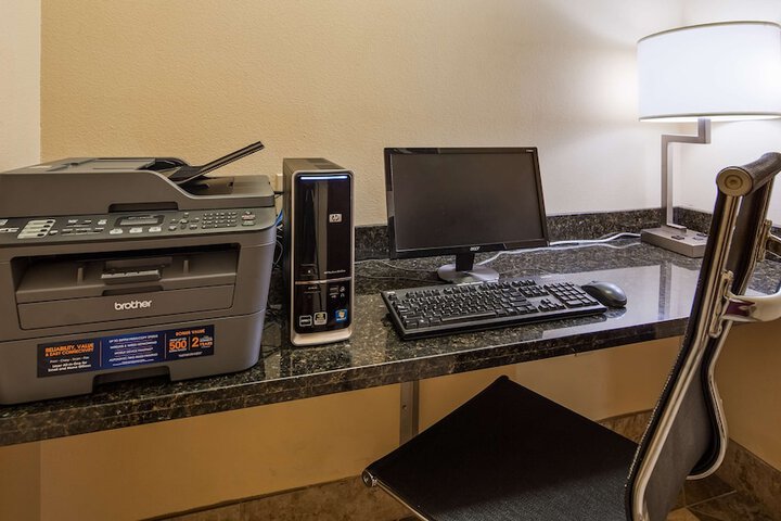 Best Western Lamesa Inn & Suites