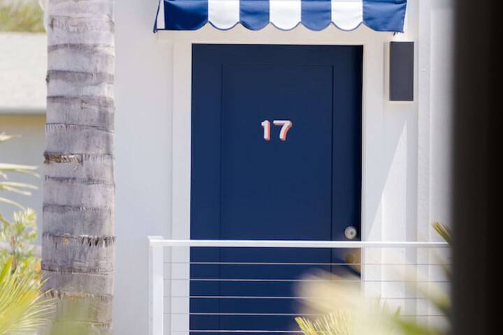 Room 38 of 85