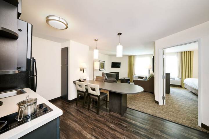 Room 21 of 26