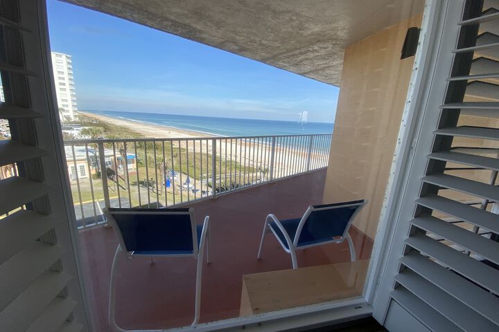 Coral Sands Inn