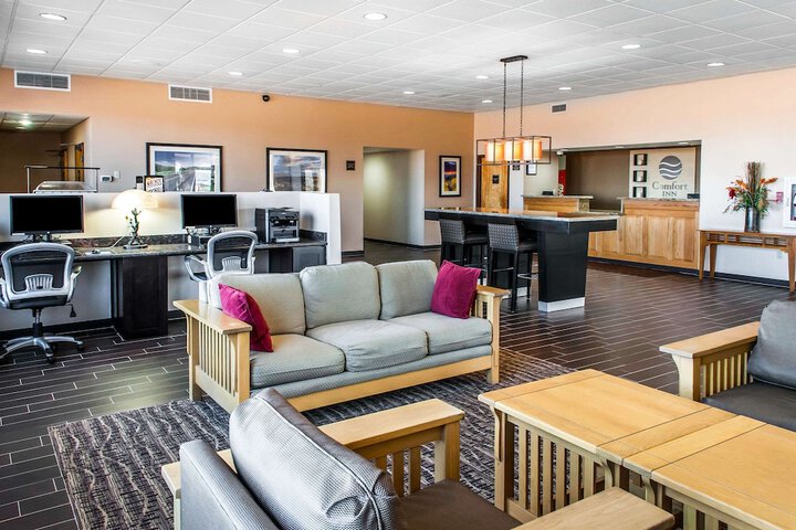 Hotel Interior 14 of 42