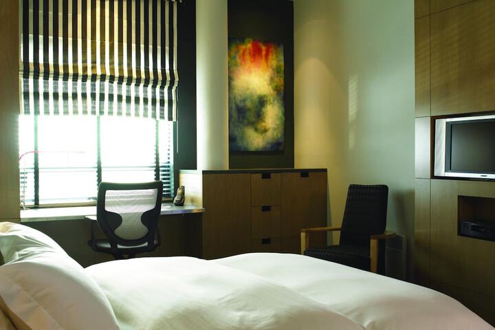 Room 36 of 46