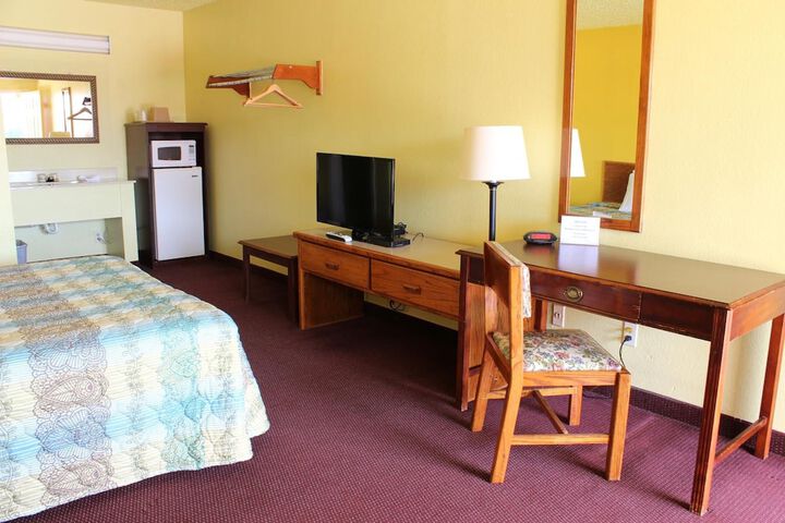 Room 19 of 30