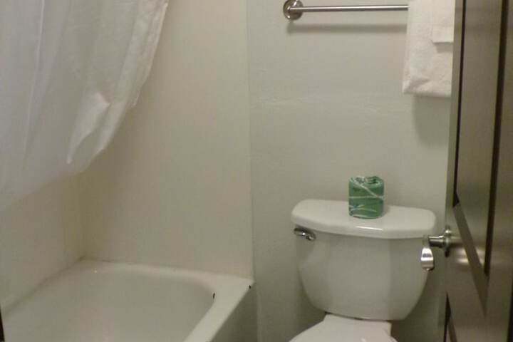 Room 31 of 44